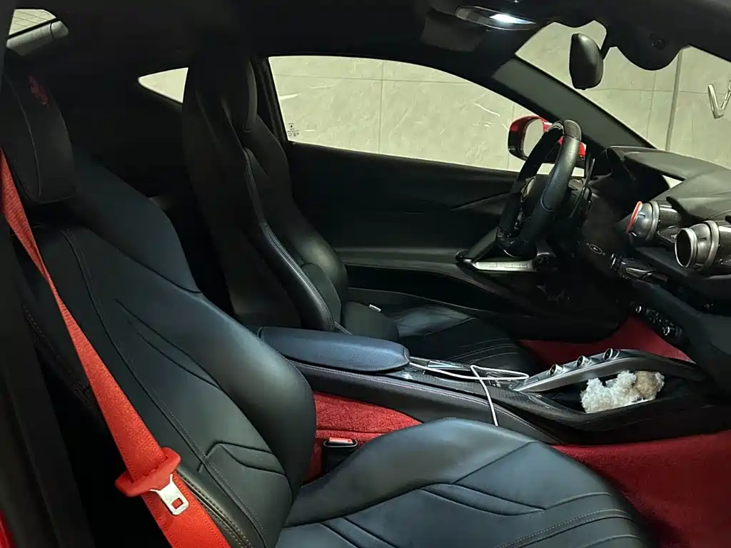 Ferrari 812 2017 6.5L Superfast