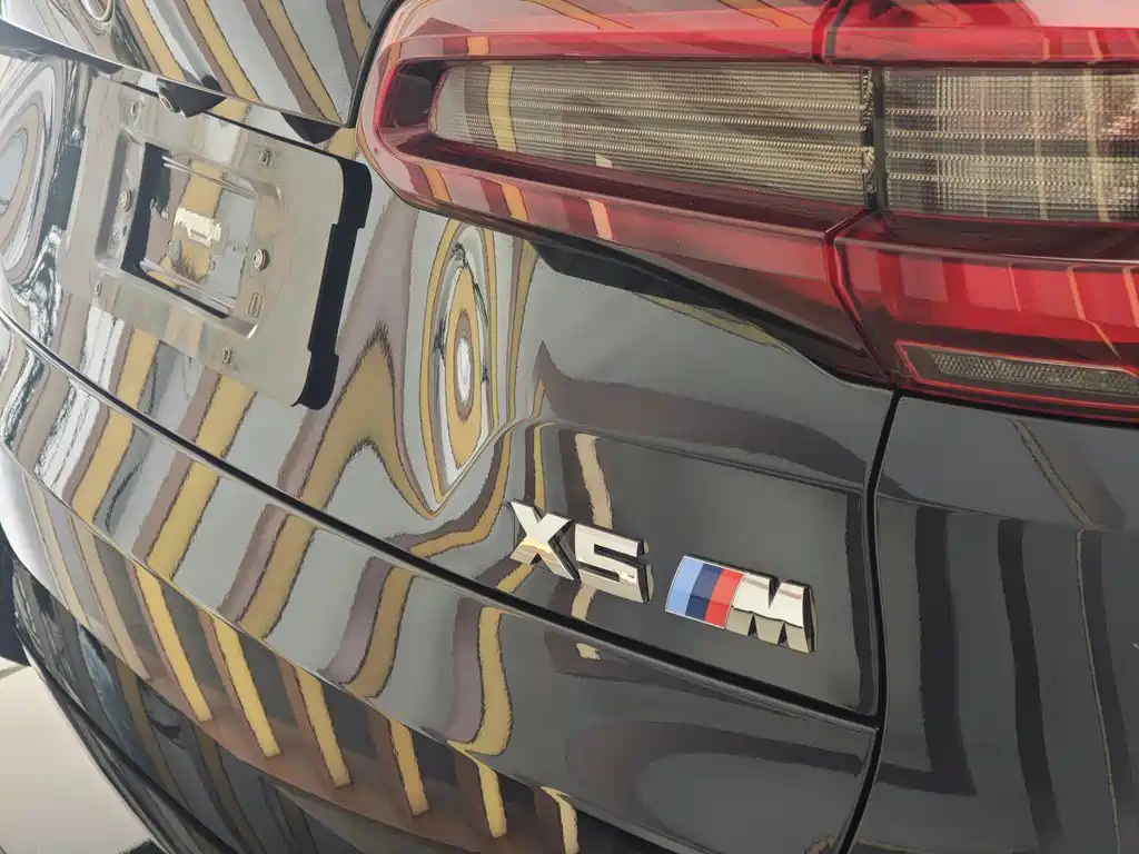 BMW X5 M