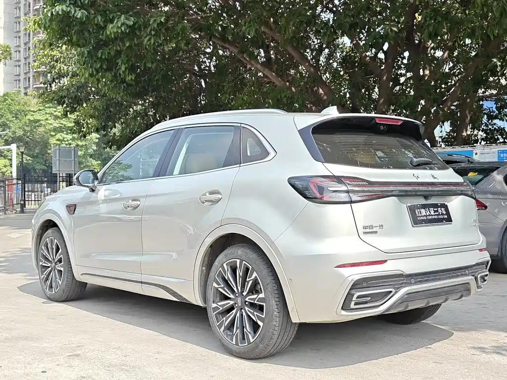 Hongqi HS5 2023 2.0T Pro