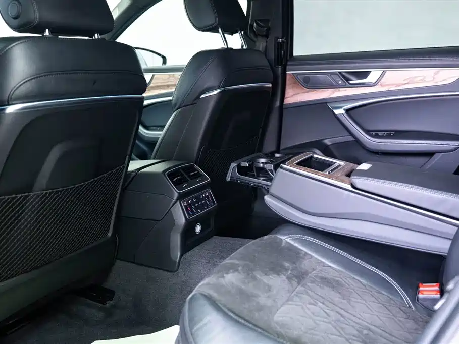 Audi A6L 2021 55 TFSI quattro Premium