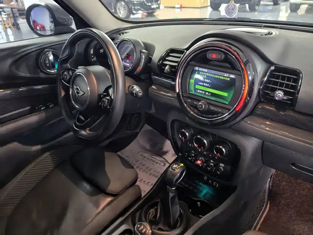 MINI Mini Clubman — миниатюра 14