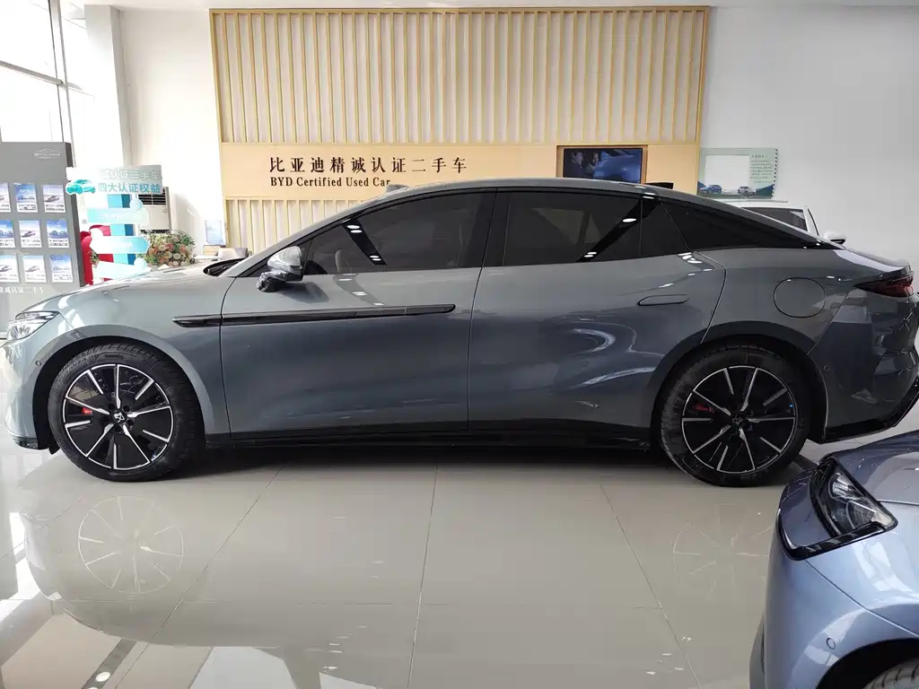 BYD Han L — миниатюра 6