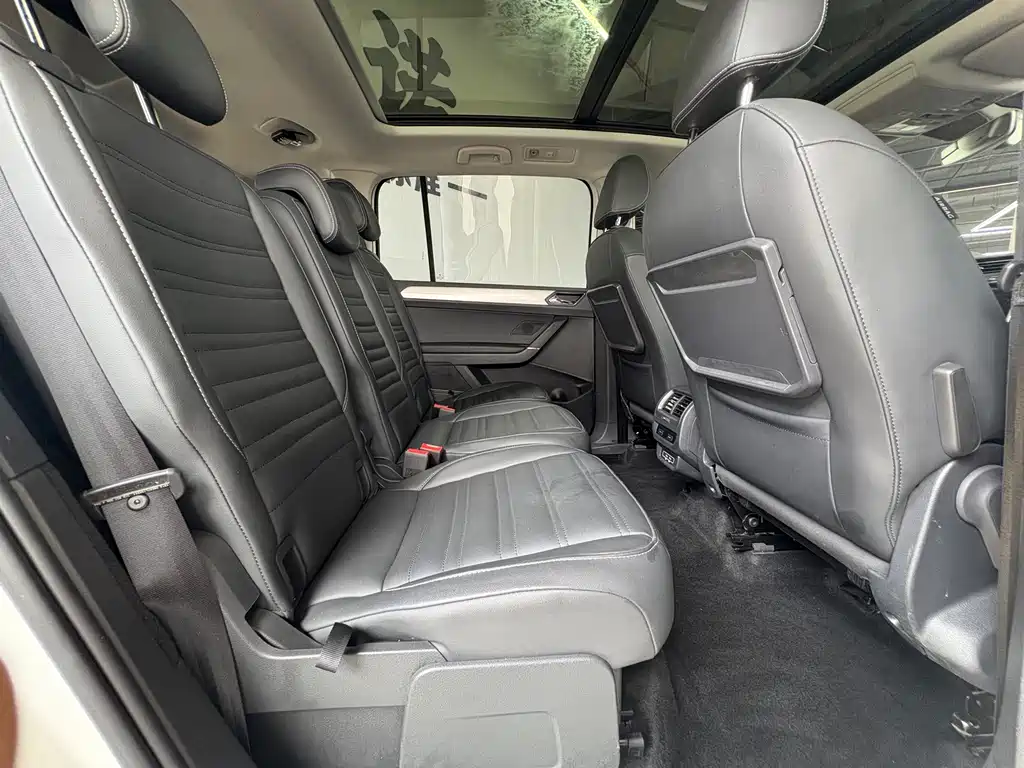 Volkswagen Touran — миниатюра 11