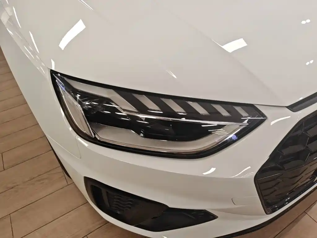 Audi A4L — миниатюра 11