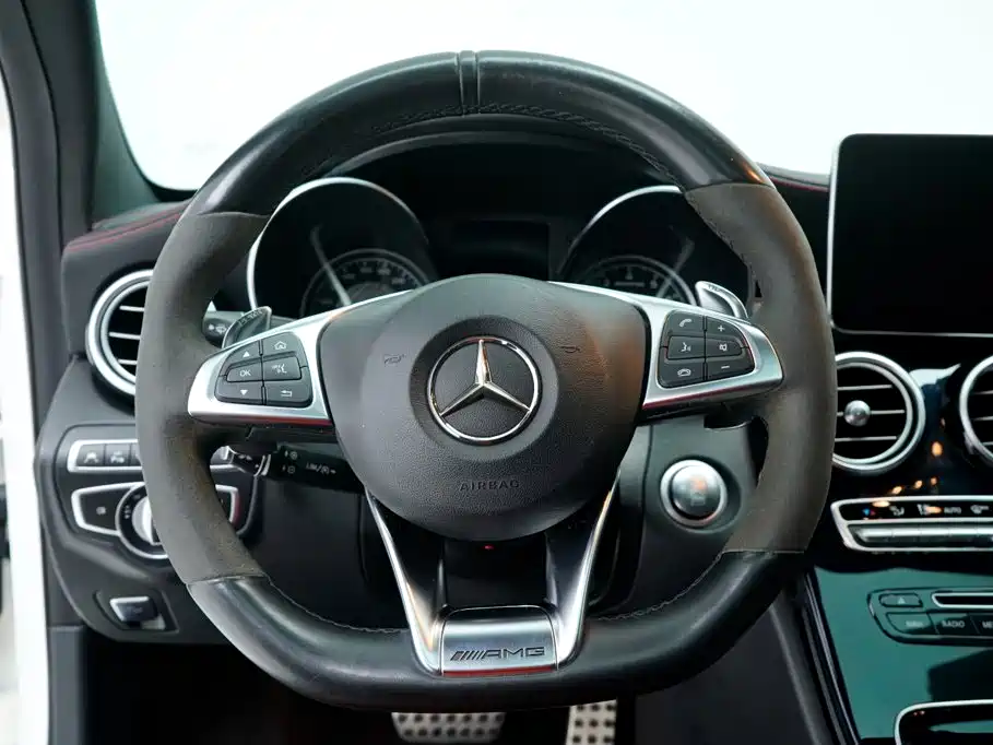 Mercedes-Benz C-Class AMG — миниатюра 15