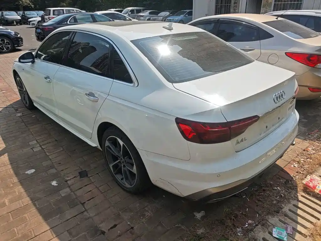Audi A4L — миниатюра 5