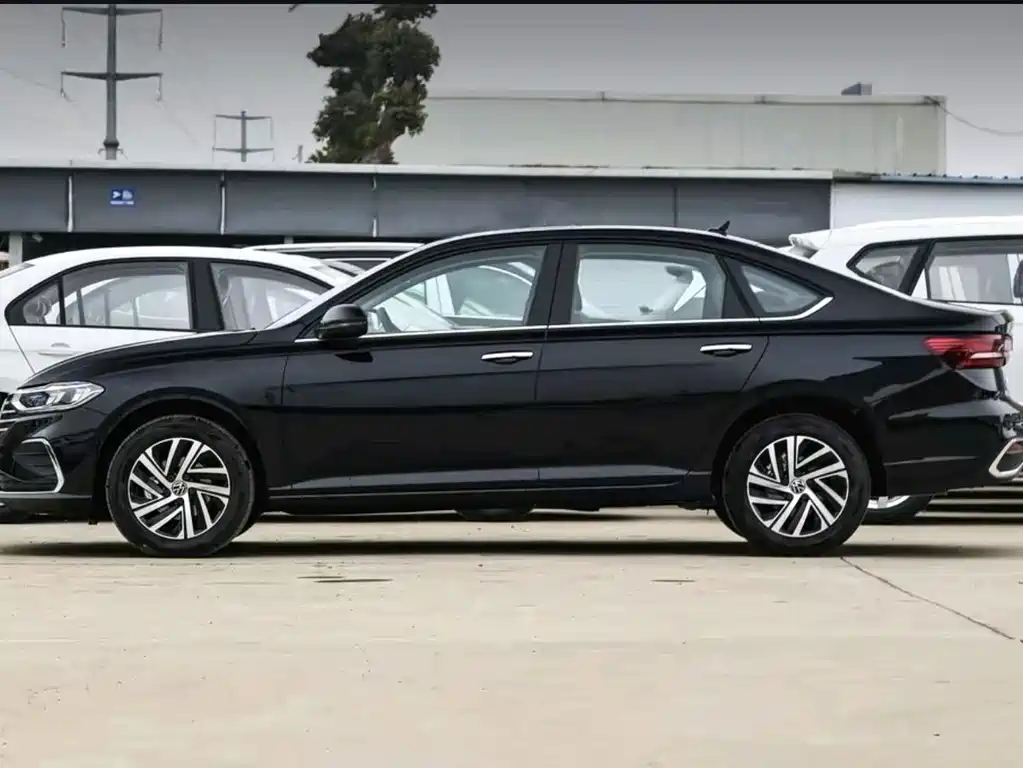 Volkswagen Lavida — миниатюра 4