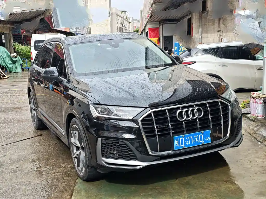 Audi Q7 — миниатюра 3