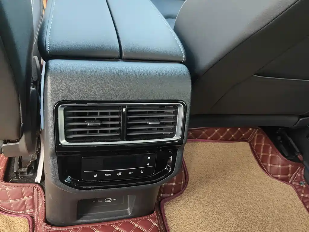 Volkswagen Teramont — миниатюра 17