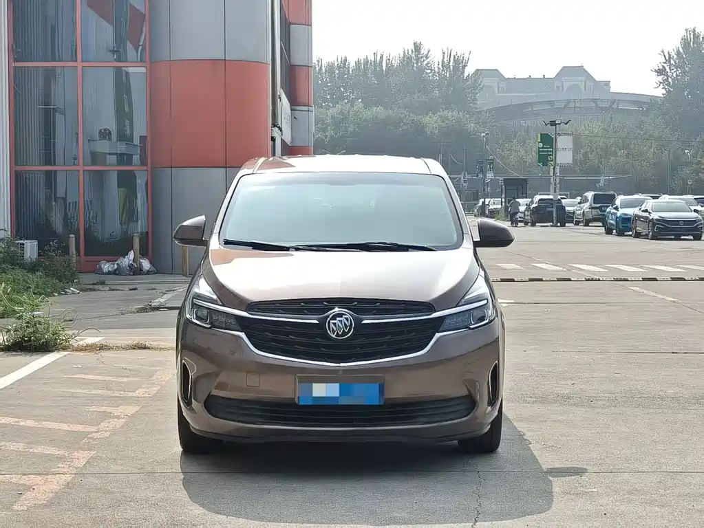 Buick GL8 — миниатюра 3