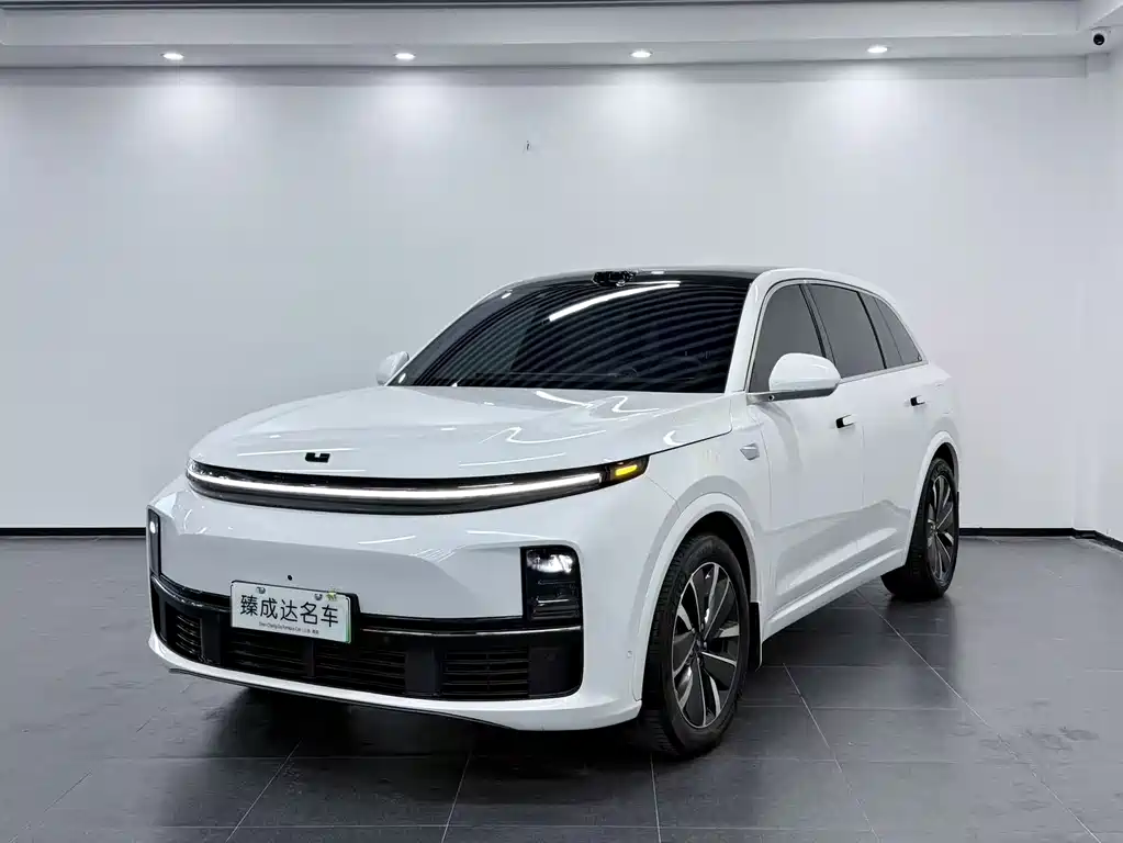 Li Auto Li L7 2025