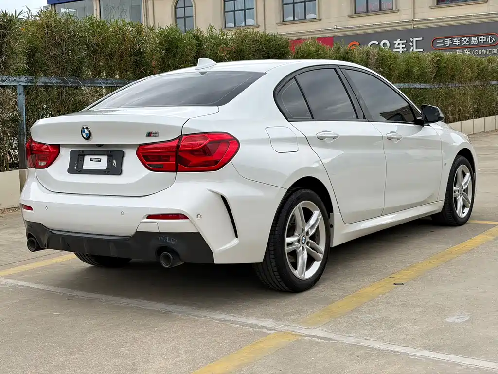 BMW 1 Series — миниатюра 4