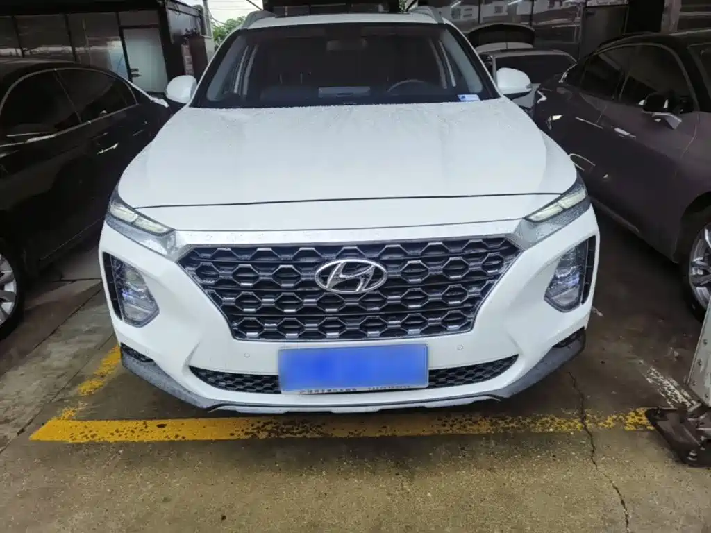 Hyundai Santa Fe — миниатюра 3