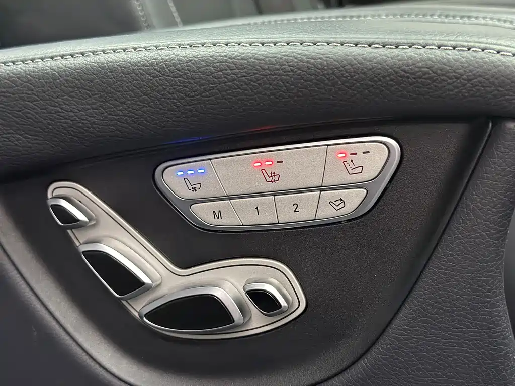 Mercedes-Benz V-Class — миниатюра 42
