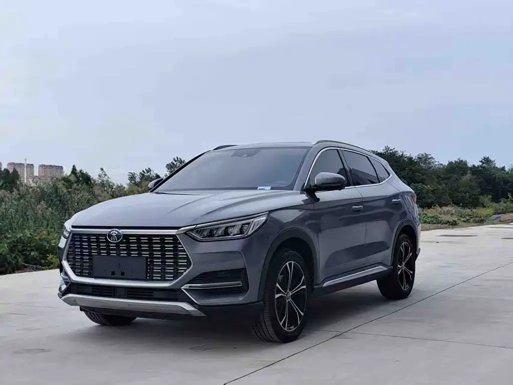 BYD PLUS
