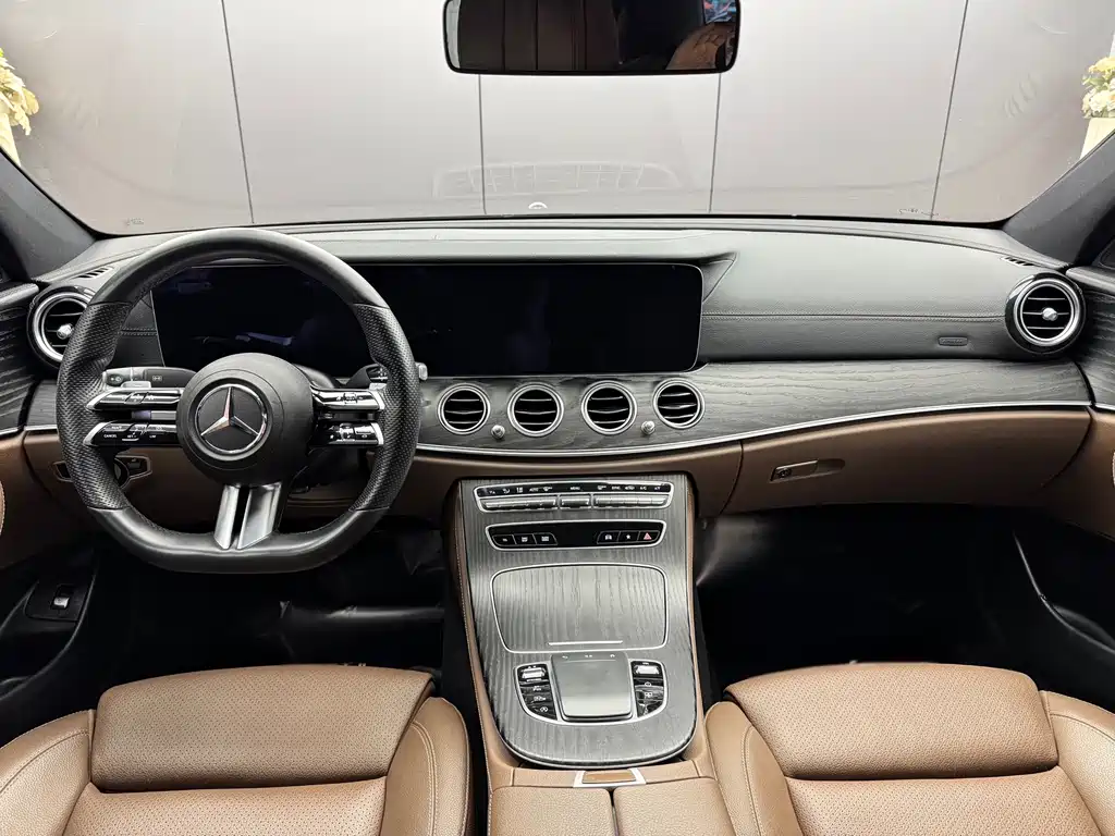 Mercedes-Benz E-Class E 2022 E 300 L Luxury