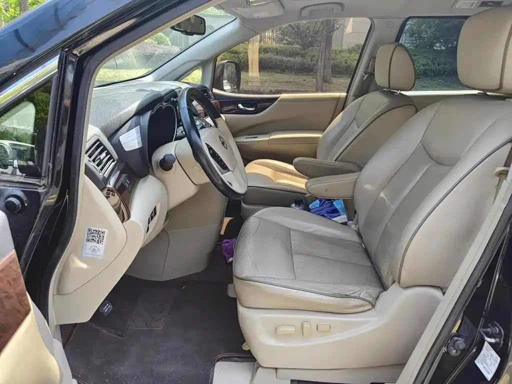 Nissan Quest — миниатюра 9