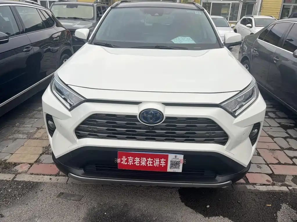 Toyota RAV4 — миниатюра 2