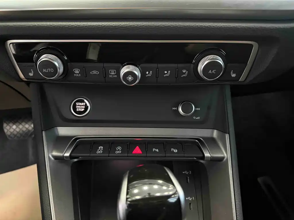 Audi Q3 — миниатюра 14