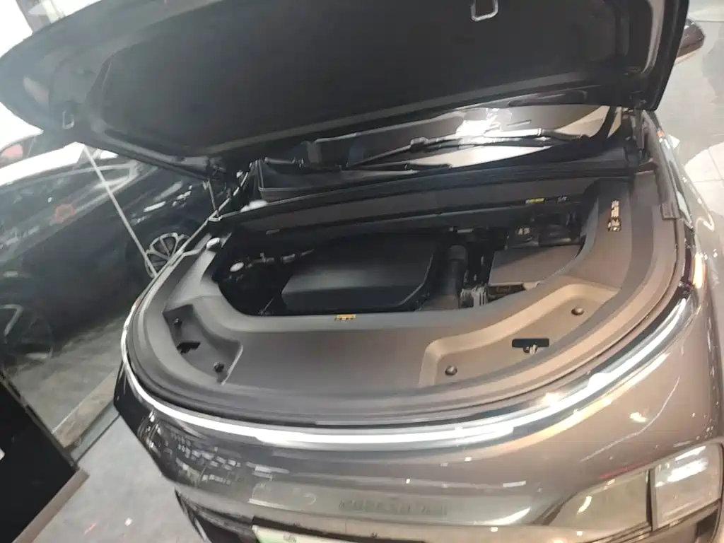 Li Auto Li L9 — миниатюра 20