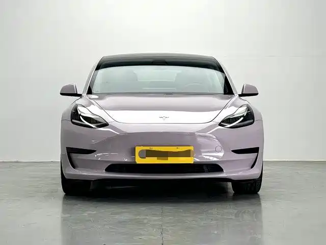 Tesla Model 3 — миниатюра 2
