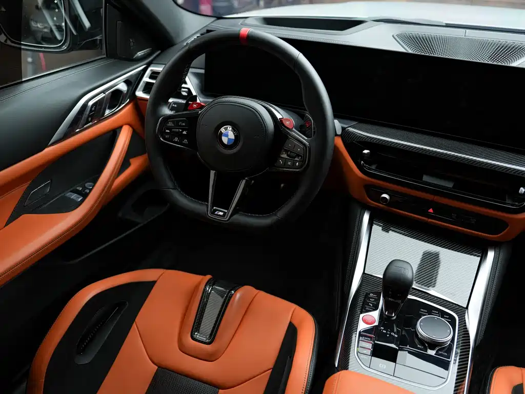 BMW M4 — миниатюра 8
