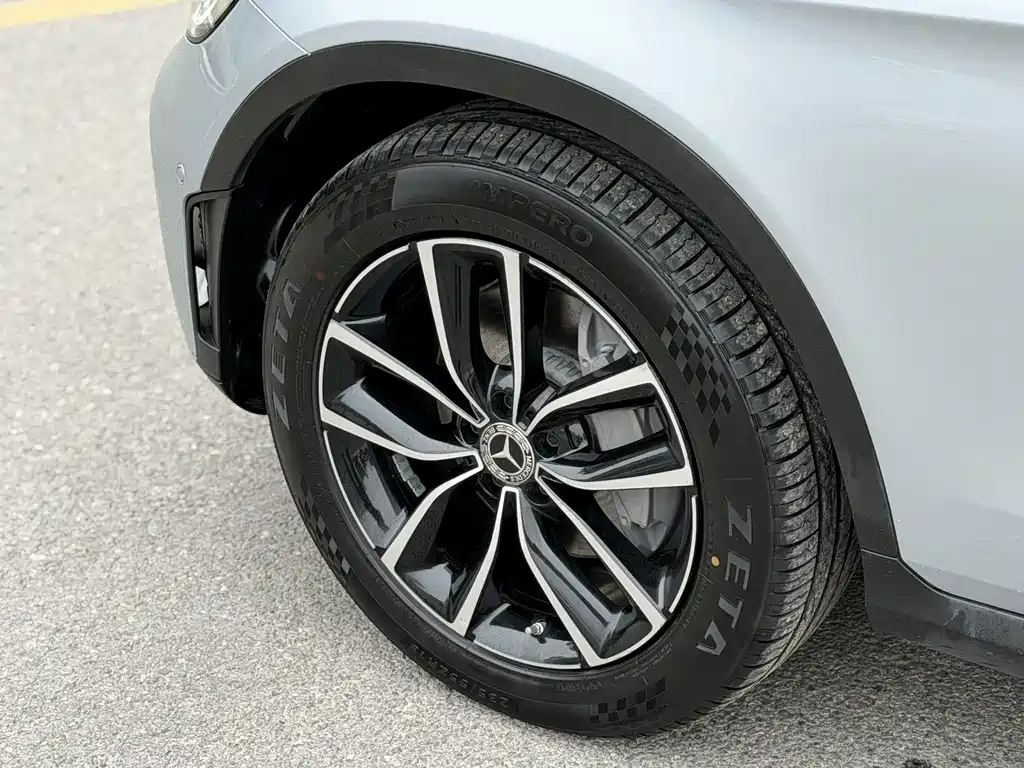 Mercedes-Benz GLC — миниатюра 9
