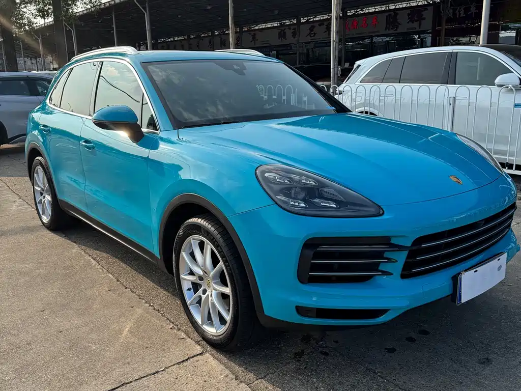 Porsche Cayenne — миниатюра 2