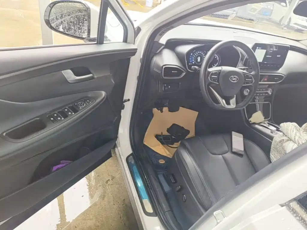 Hyundai Santa Fe — миниатюра 16