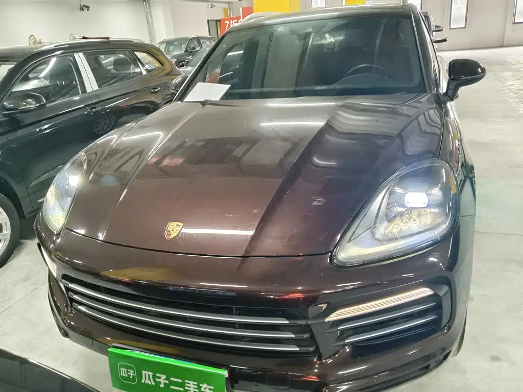 Porsche Cayenne — миниатюра 3