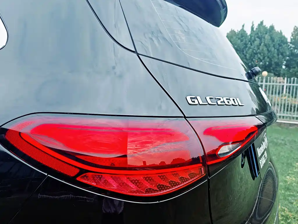 Mercedes-Benz GLC — миниатюра 9