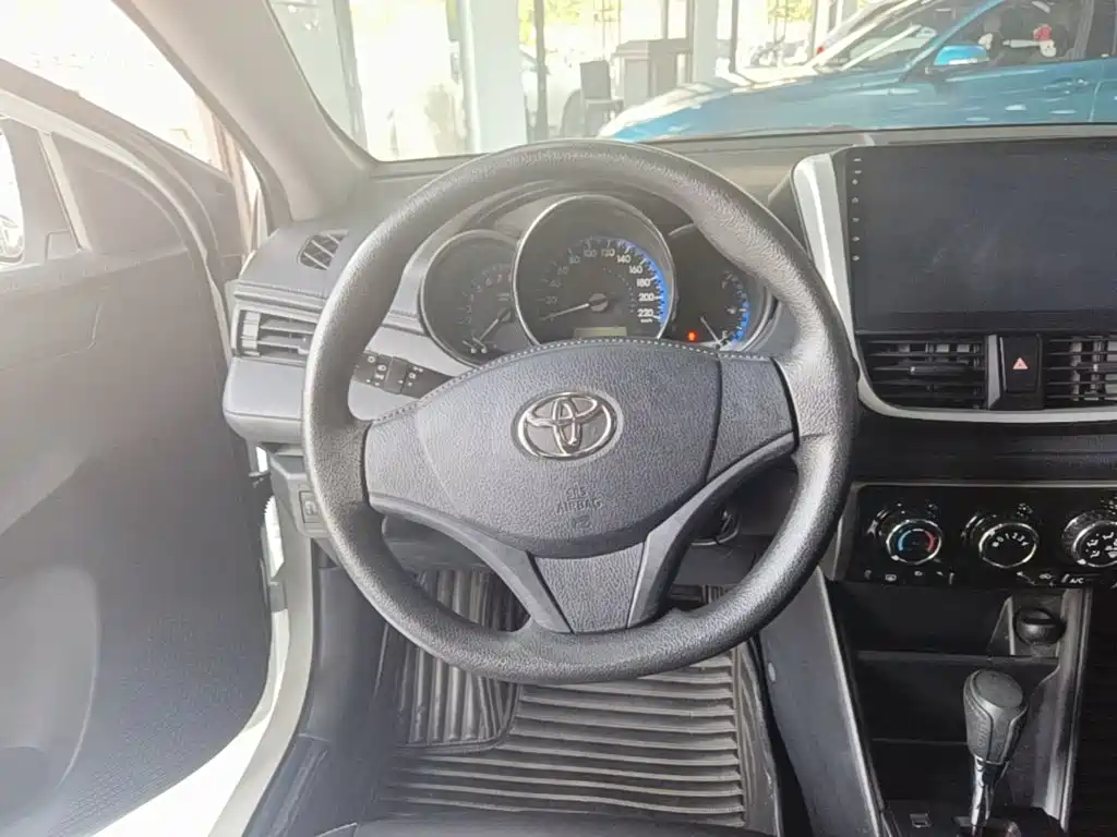 Toyota Vios FS — миниатюра 11