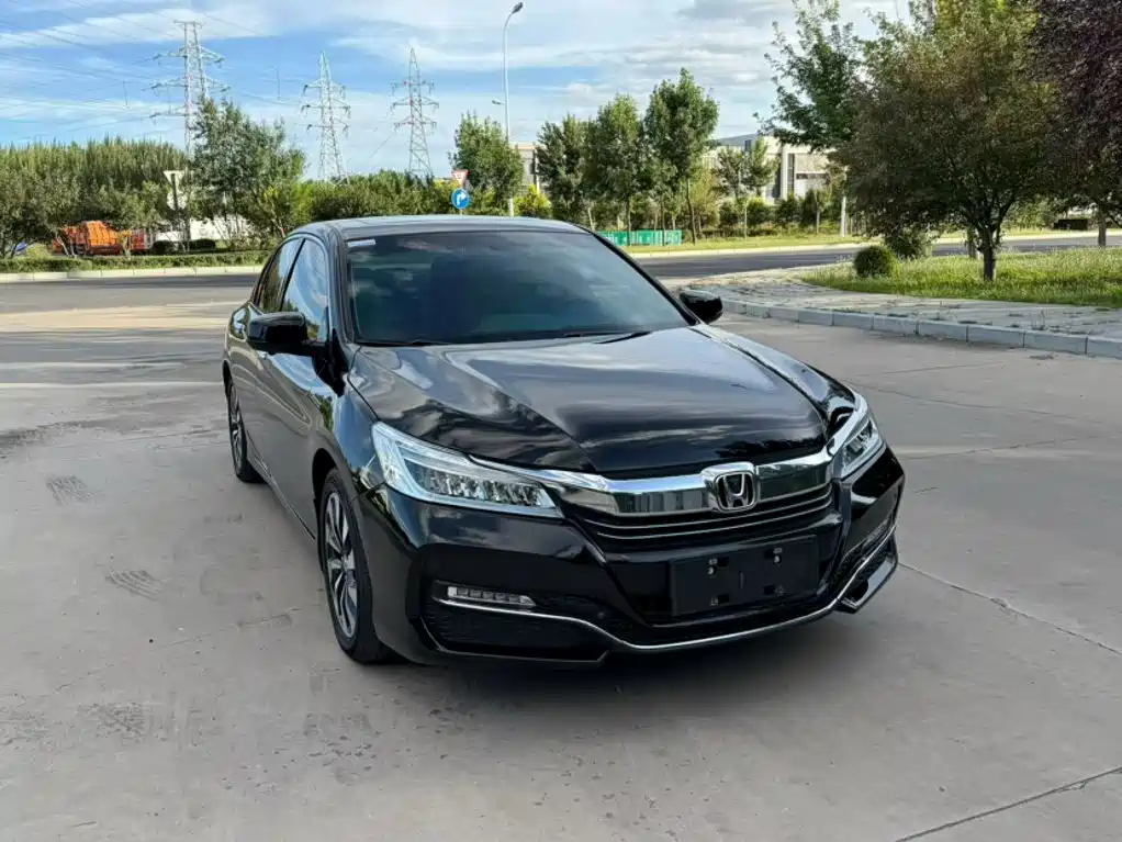 Honda Accord — миниатюра 4