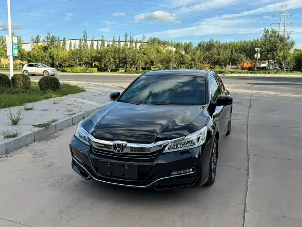 Honda Accord — миниатюра 2