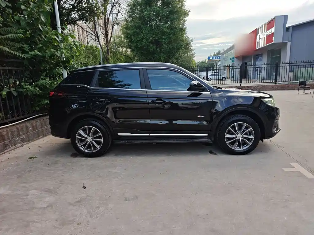 Geely Boyue — миниатюра 11