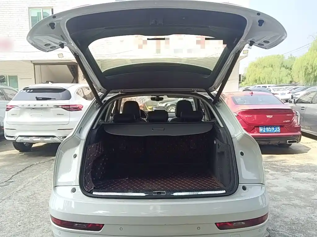 Audi Q3 — миниатюра 19