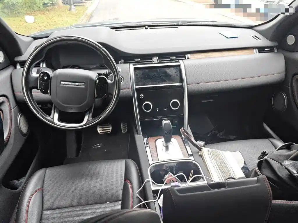 Land Rover Discovery Sport — миниатюра 10