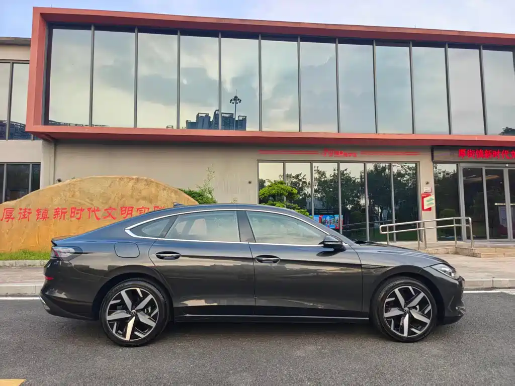 Volkswagen Lamando — миниатюра 4