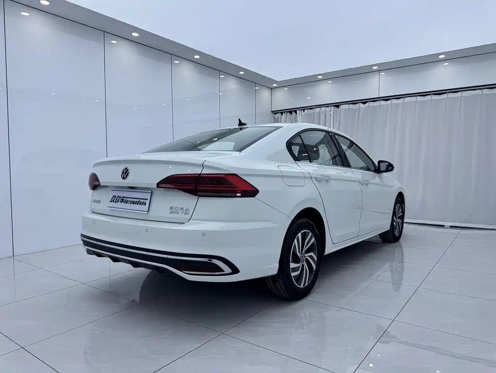 Volkswagen Bora — миниатюра 4