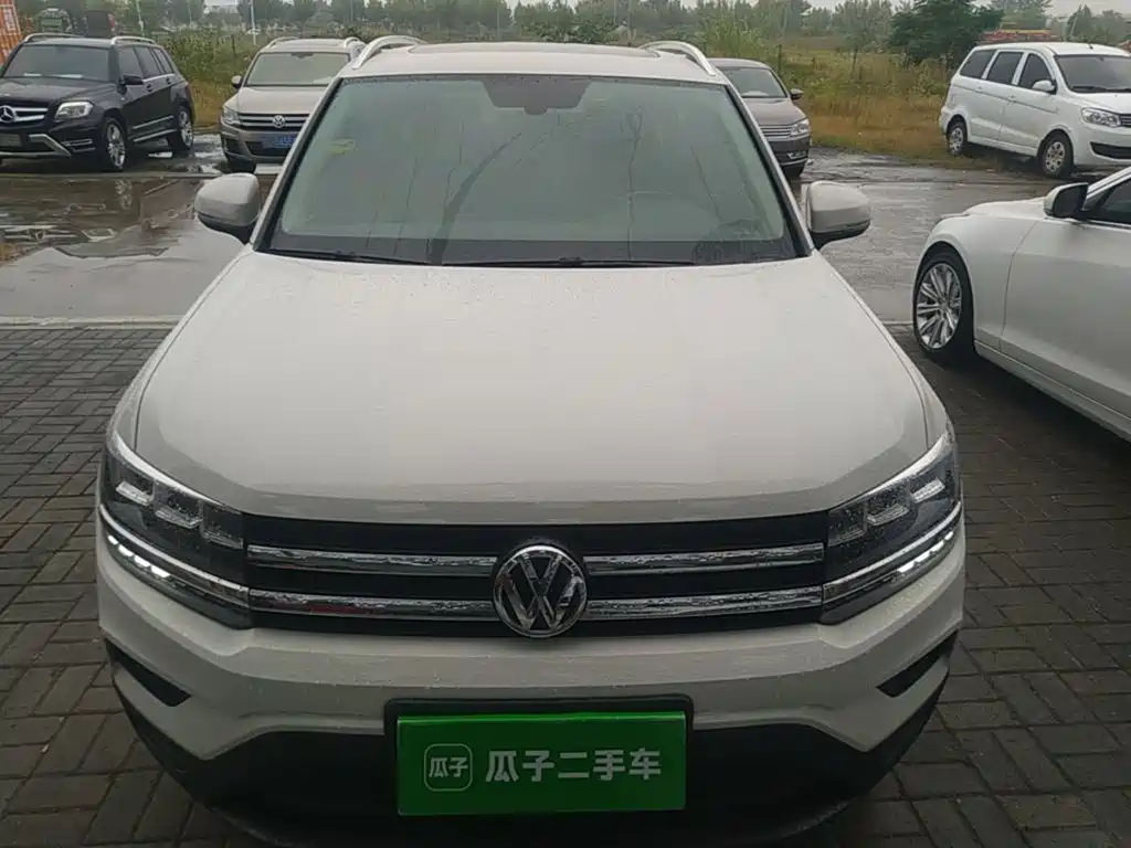 Volkswagen Tharu — миниатюра 3
