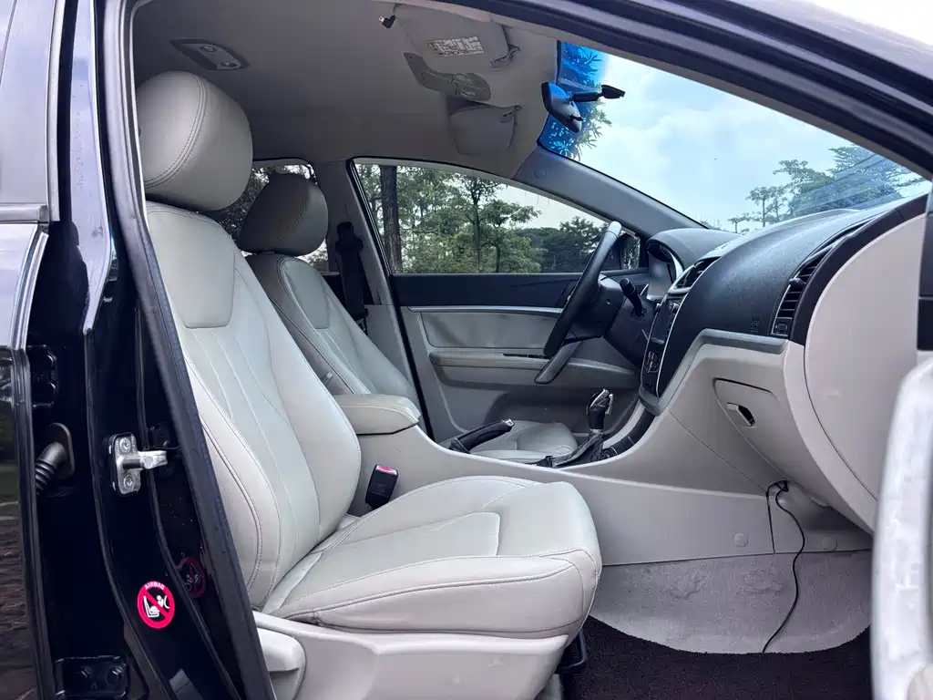 Geely Emgrand — миниатюра 14