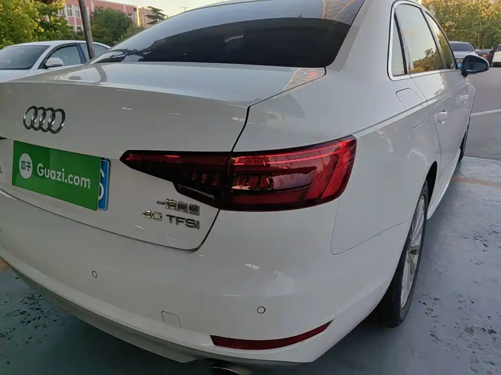 Audi A4L — миниатюра 8