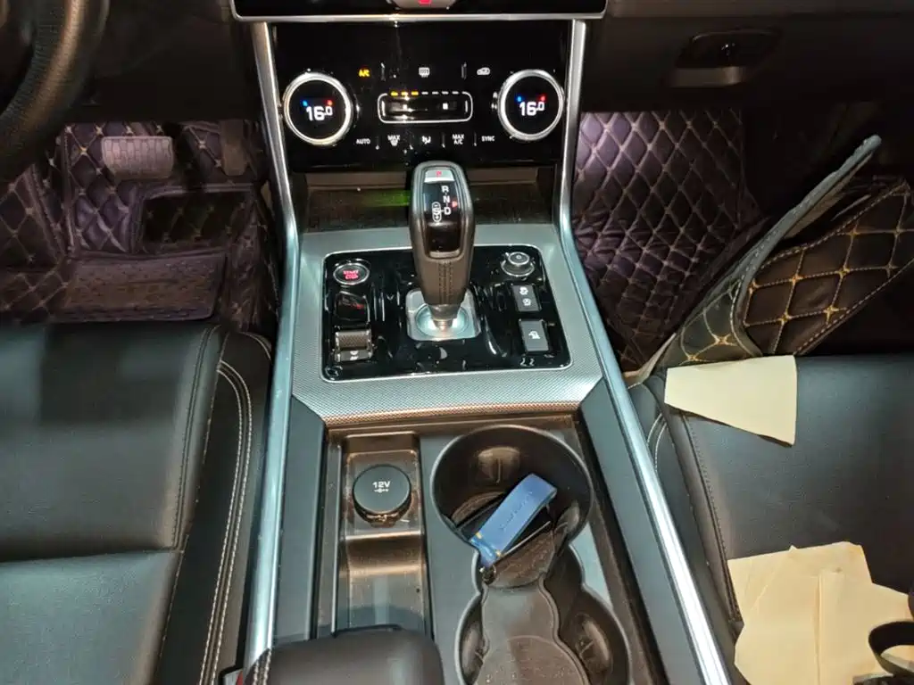 Jaguar XEL — миниатюра 14