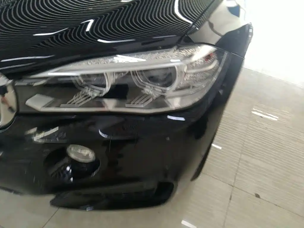 BMW X6 — миниатюра 24
