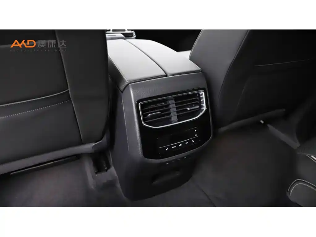 Volkswagen Talagon — миниатюра 10