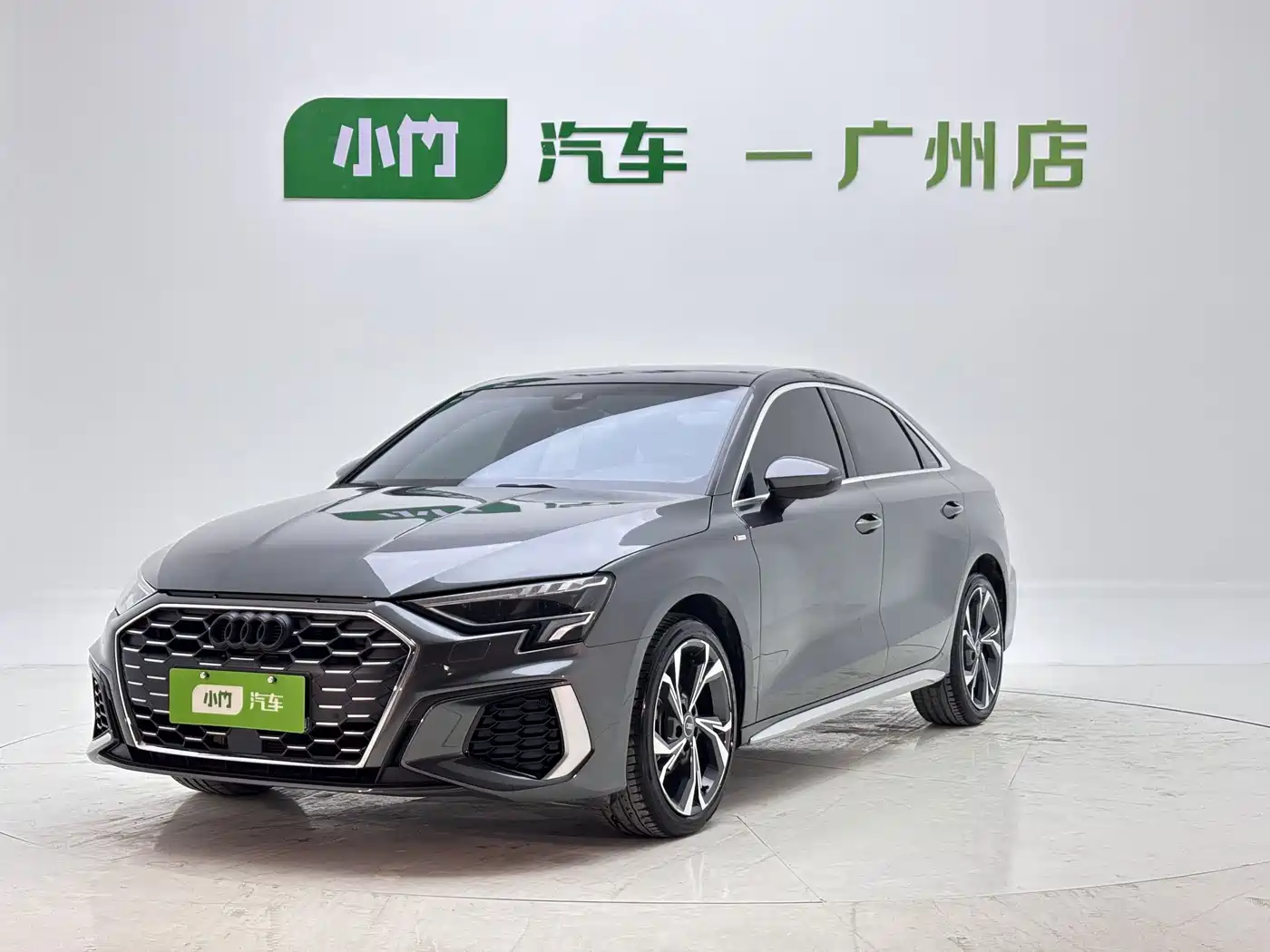 奥迪A3 2023款 改款 A3L Limousine 35 TFSI 时尚运动型 2023