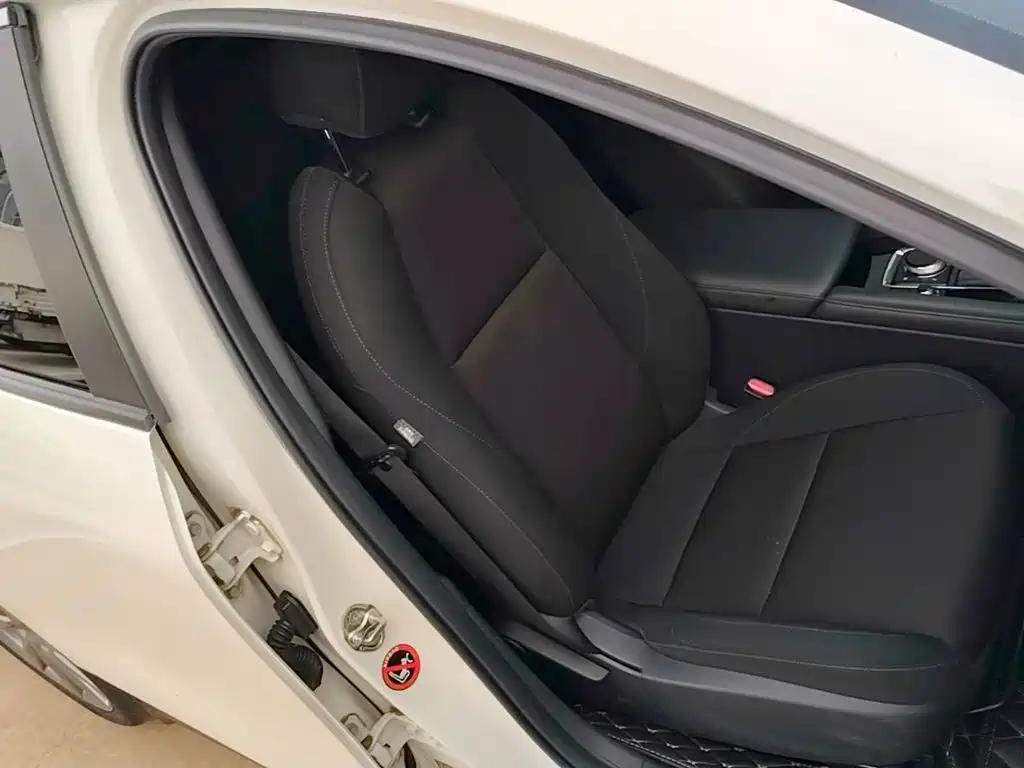Mazda 3 Axela — миниатюра 25