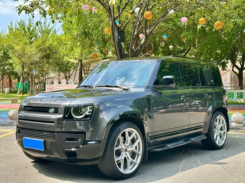 Land Rover Defender — миниатюра 3