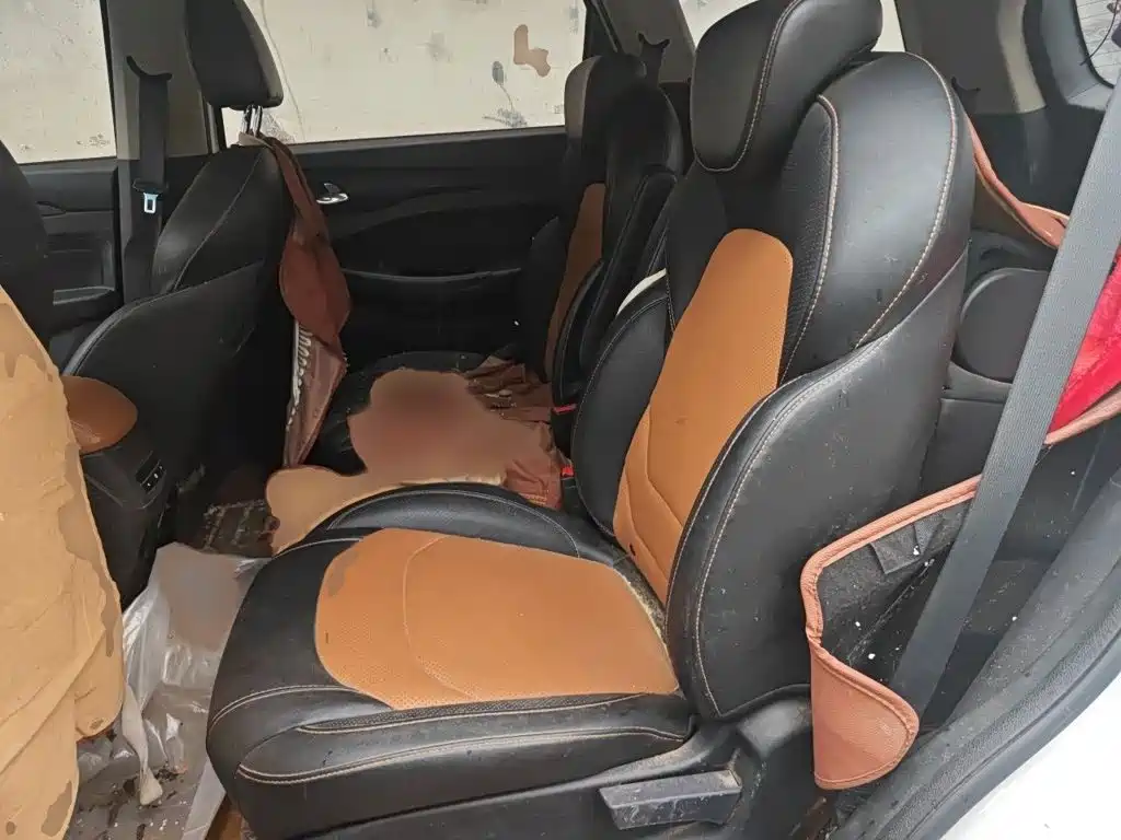 Wuling Hongguang S3 — миниатюра 15