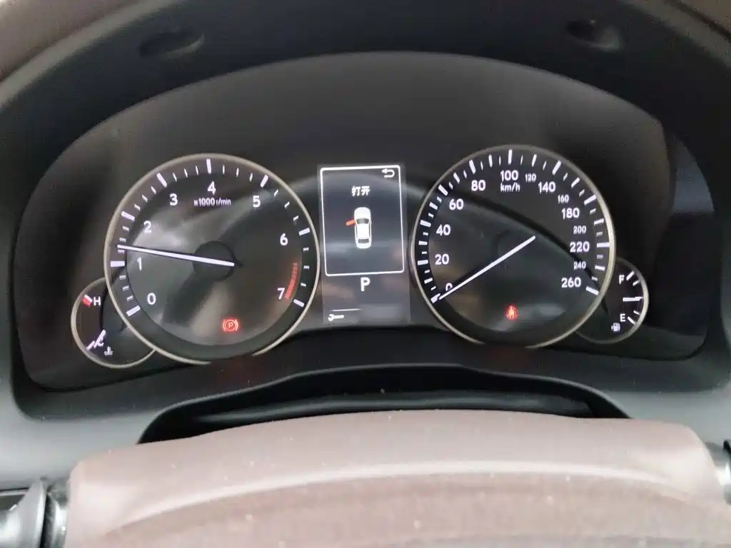Lexus ES — миниатюра 4
